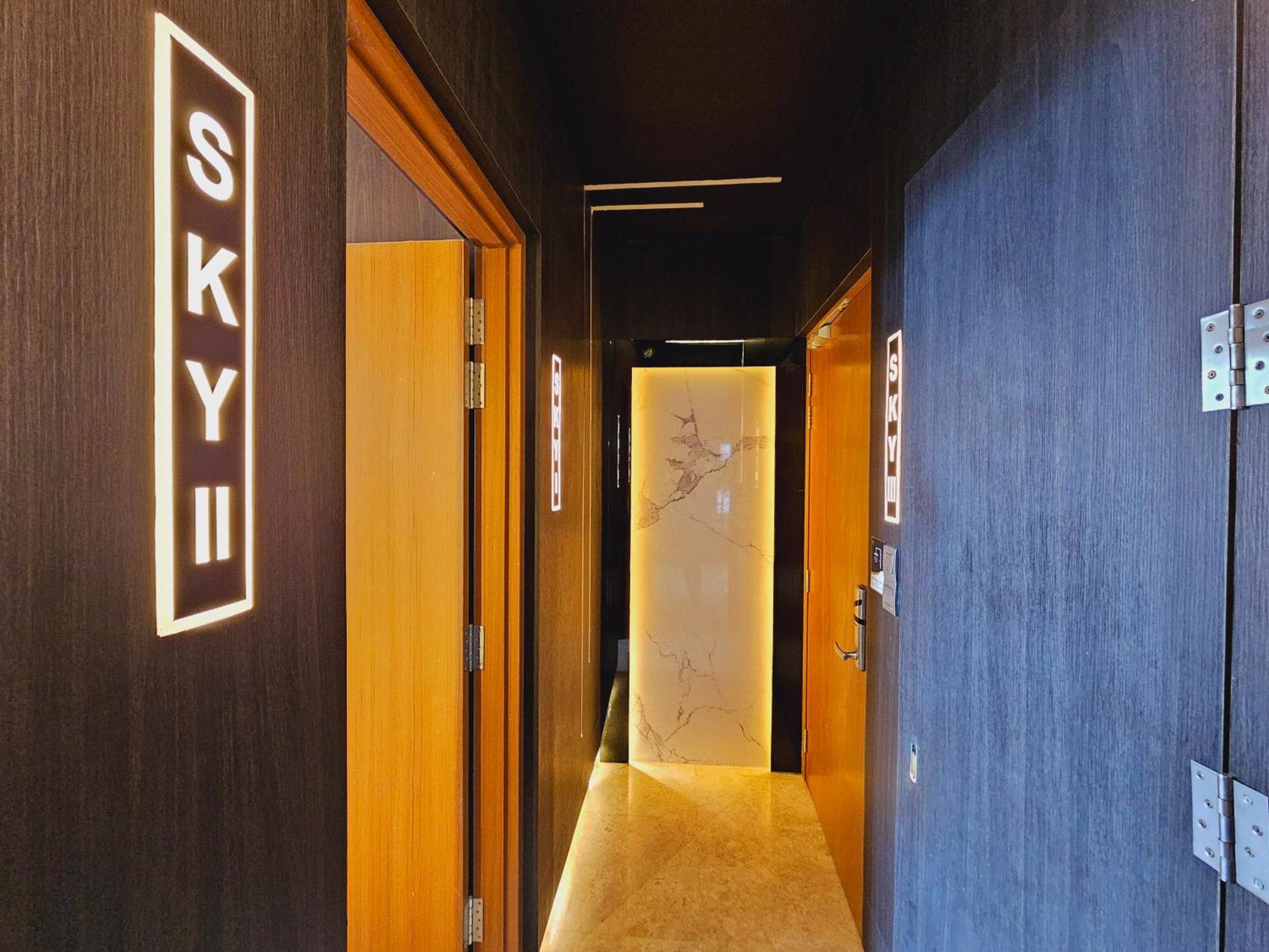 Sky Suites Klcc By Staylar Kuala Lumpur Exterior foto